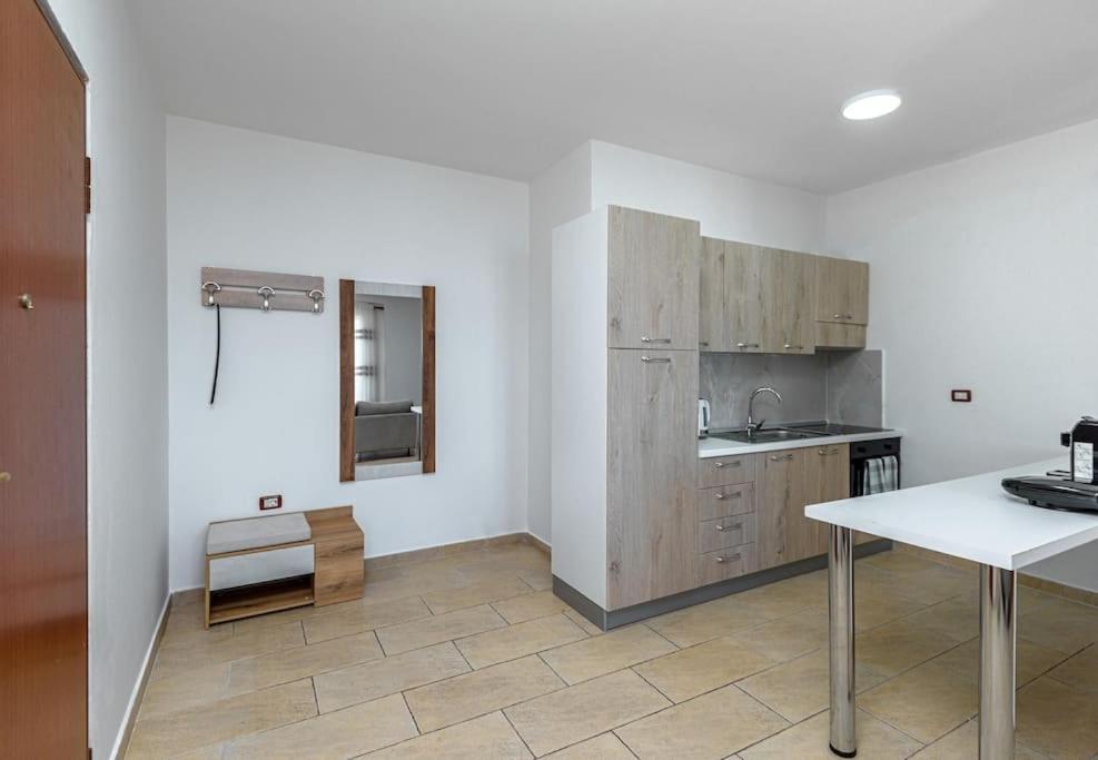 Grand View Apartment Дуррес Екстер'єр фото