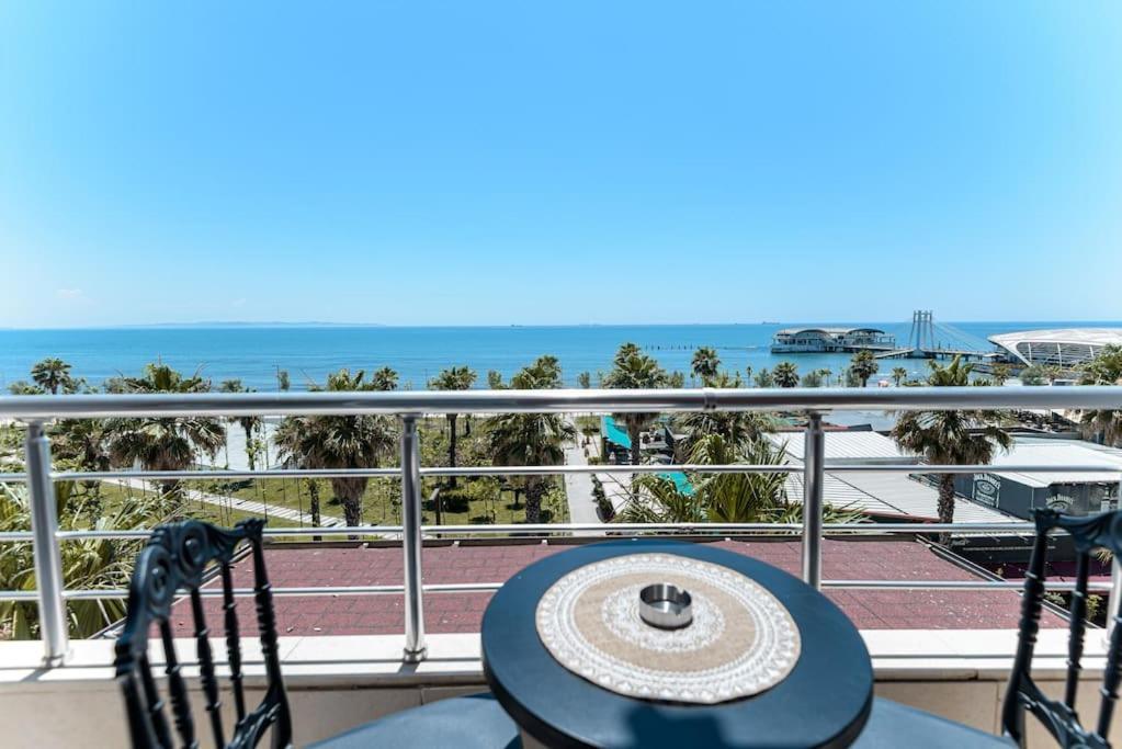 Grand View Apartment Дуррес Екстер'єр фото